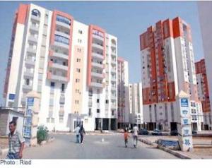 Tebboune: Cession des logements publics � leurs locataires � des prix �tudi�s