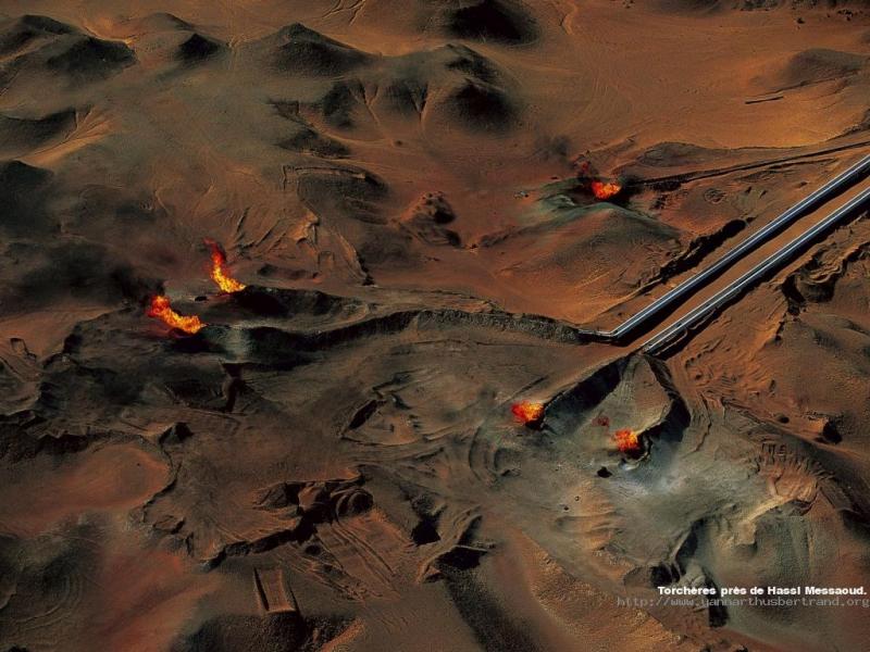Ouargla - Torch�res pr�s de Hassi messaoud