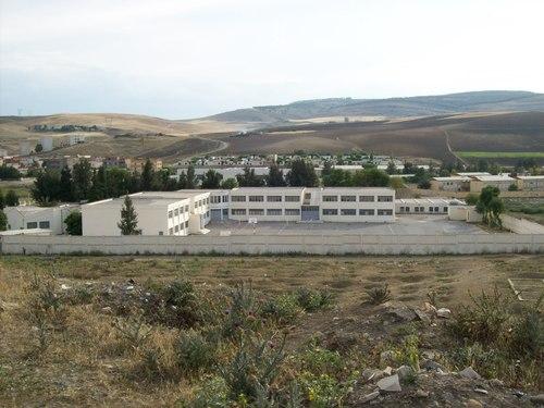 Lyc�e de Oued Z�nati