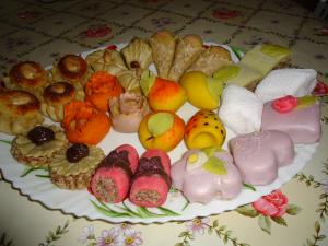 Préparatrice de gateau oriental