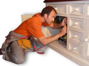 Entreprise privée cherche Agent de montage (meuble de cuisine)