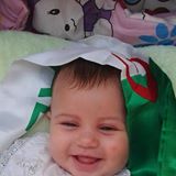 اعلان عن بيع سيارة بقرب شوابح اليمين