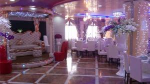 inauguration d'une salle des fêtes et séminaires au centre d'affaire  méditerranéenne