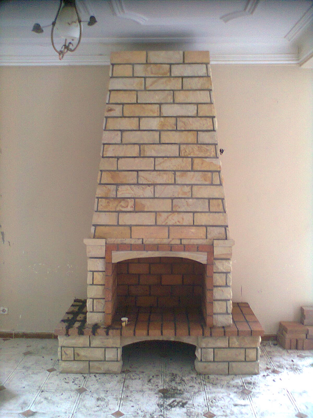 LA PIERRE SOUVAGE DE AZAZGA