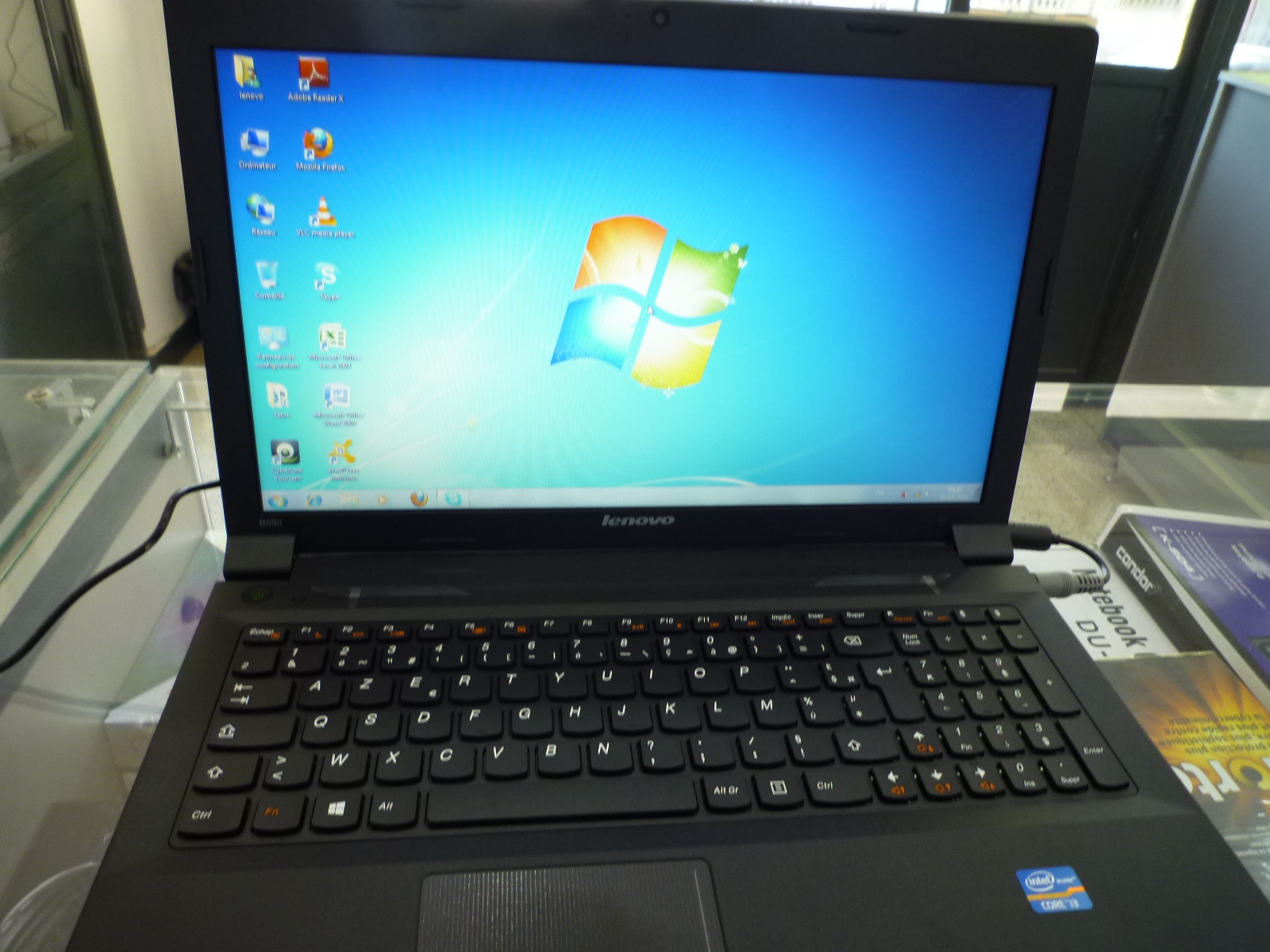 LENOVO B590