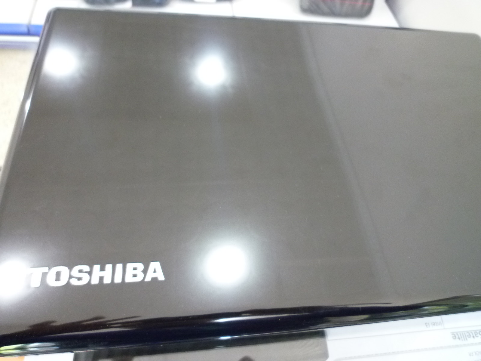 TOSHIBA Satellite