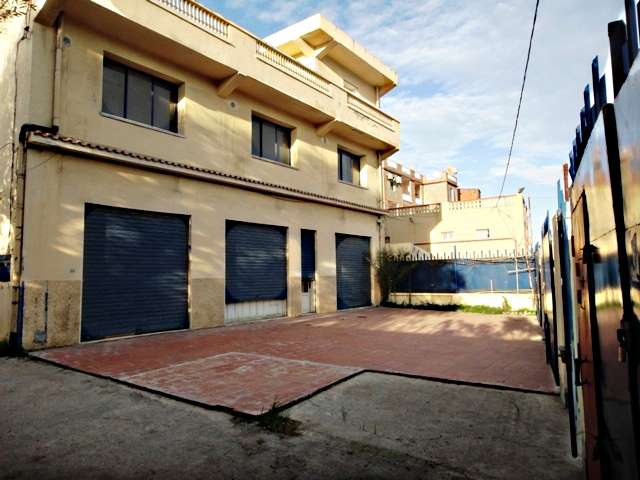 Vente d’un site commercial de 1470 m2 à Bejaia