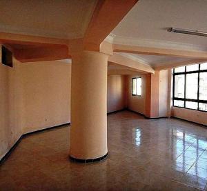 Location, Open space 420 m², Commercial au cœur de Bejaia