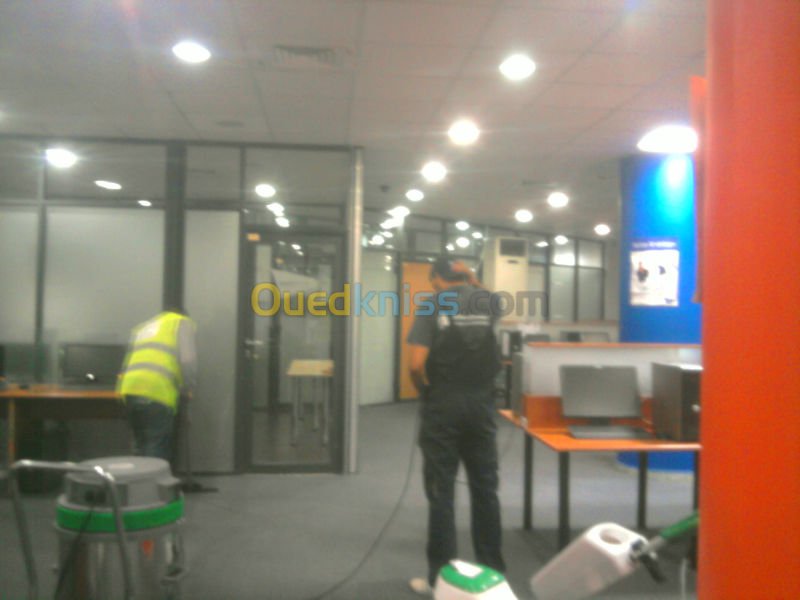 ENTREPRISE DE NETTOYAGE, ENTRETIEN ET DÉSINFECTION