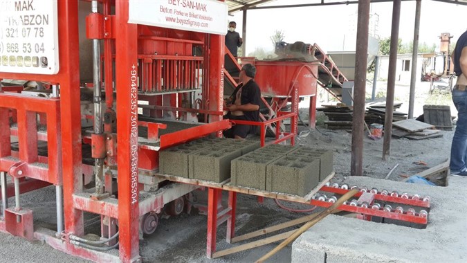 machine a parpaing prix