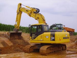 مكتب لعيطر للاعمال يبحث عن كراء عتاد الاشغال العمومية