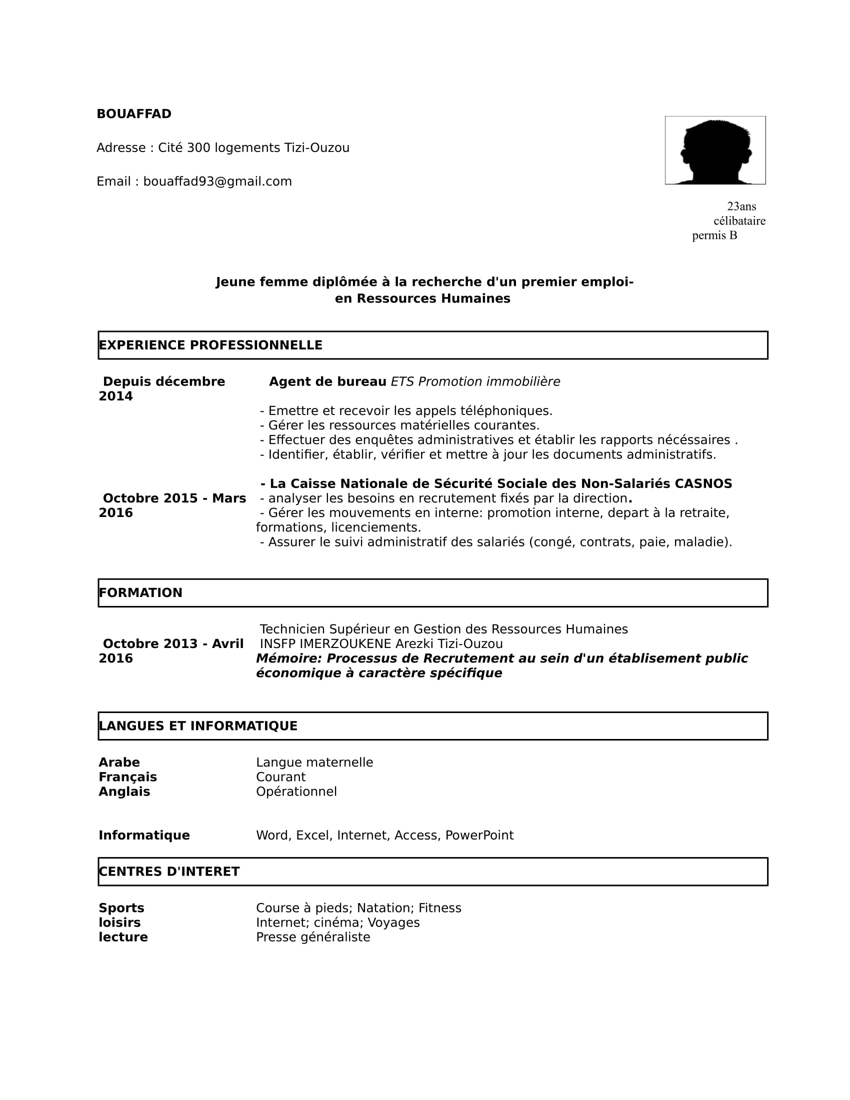 Jeune femme diplomée a la recherche d'un premier emploi en ressources humaines