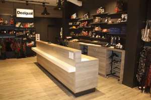 Logiciel de gestion ( surerette, magasin de vetement, cosmetique....)