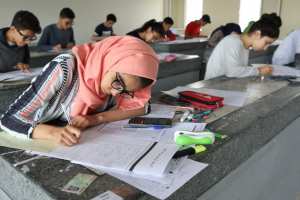 علان عن نتائج إمتحان شهادة #البكالوريا دورة 2018 يوم الخميس 19 جويلية 2018 على الساعة (20:00)