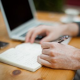 BESOIN DE FAIRE DES ECONOMIES SUR LA TRADUCTION DE VOS DOCUMENTS ?