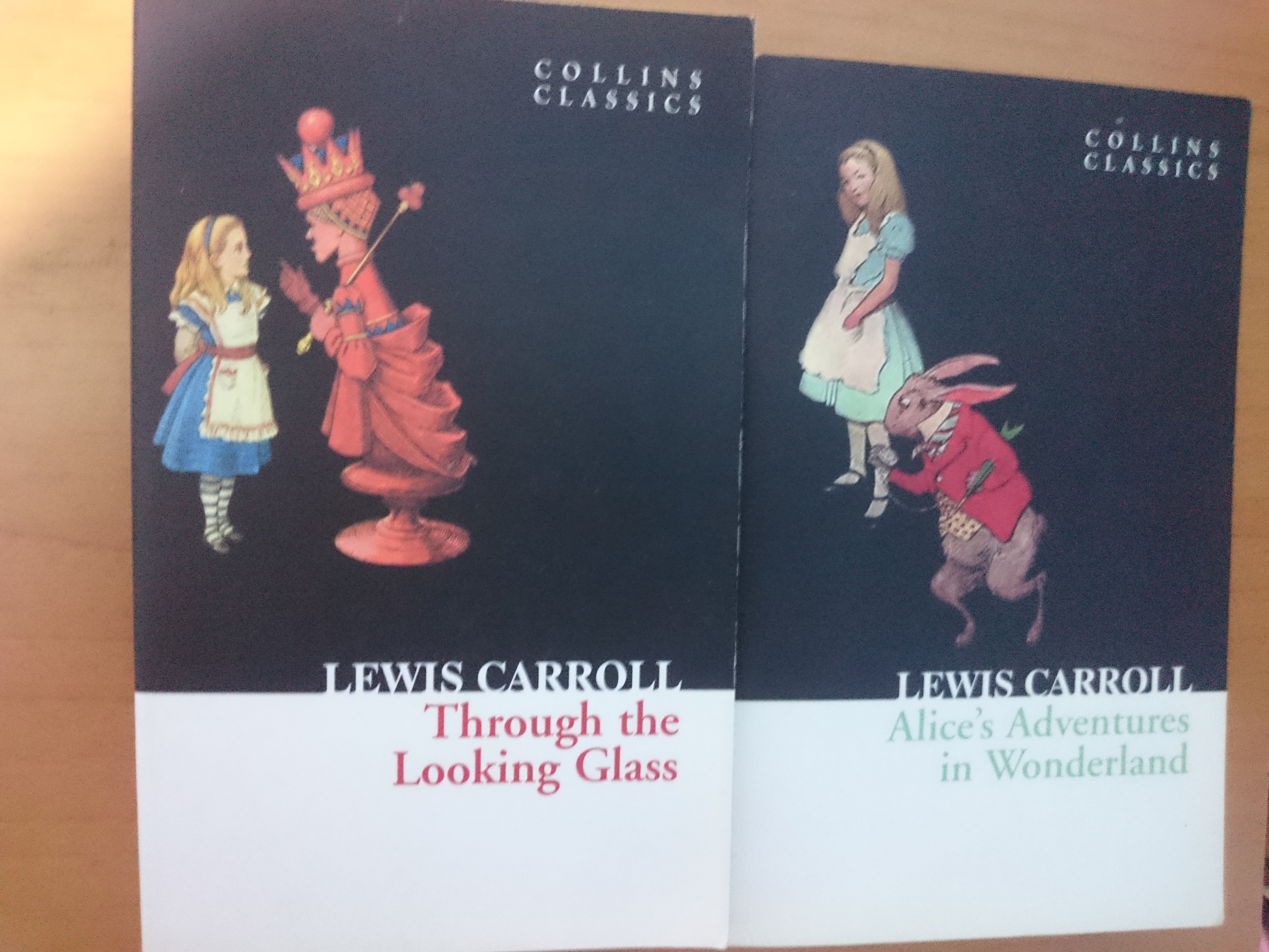 livres complets sans résumé (rares) en anglais : Alice's adventures in wonderland and through the looking glass