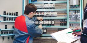 Chef d’équipe instrumentation, instrumentalistes, chef d’équipe électricien industriel, chef d’équipe montagne industriel.