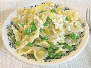 Salade de pates cravate