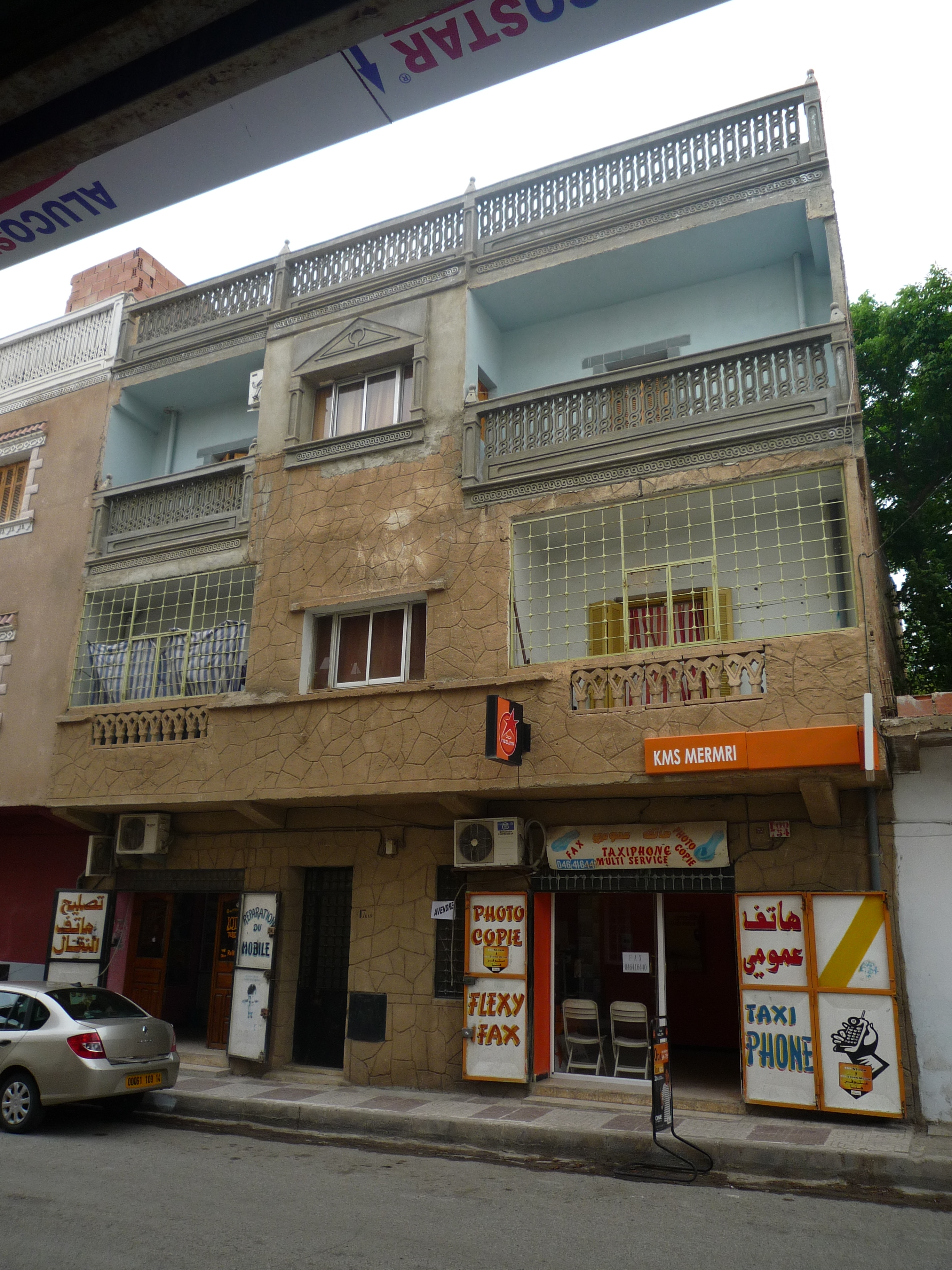 vend petit villa (larmoud) centre ville