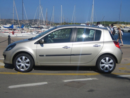 Location de voiture bejaia et aéroport (sommame)