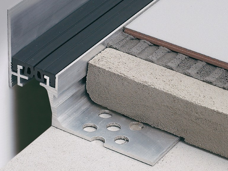 Joints, fonds de joint et couvre-joint  pour le bâtiment