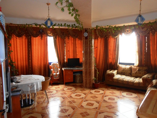 Vend Appartement F4 Meublé, Bien Fini Dans Une Cité Résidentielle, à Bejaia Ville