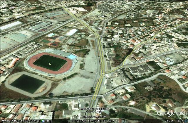 Vend beau terrain au bord de route à Bejaia ville