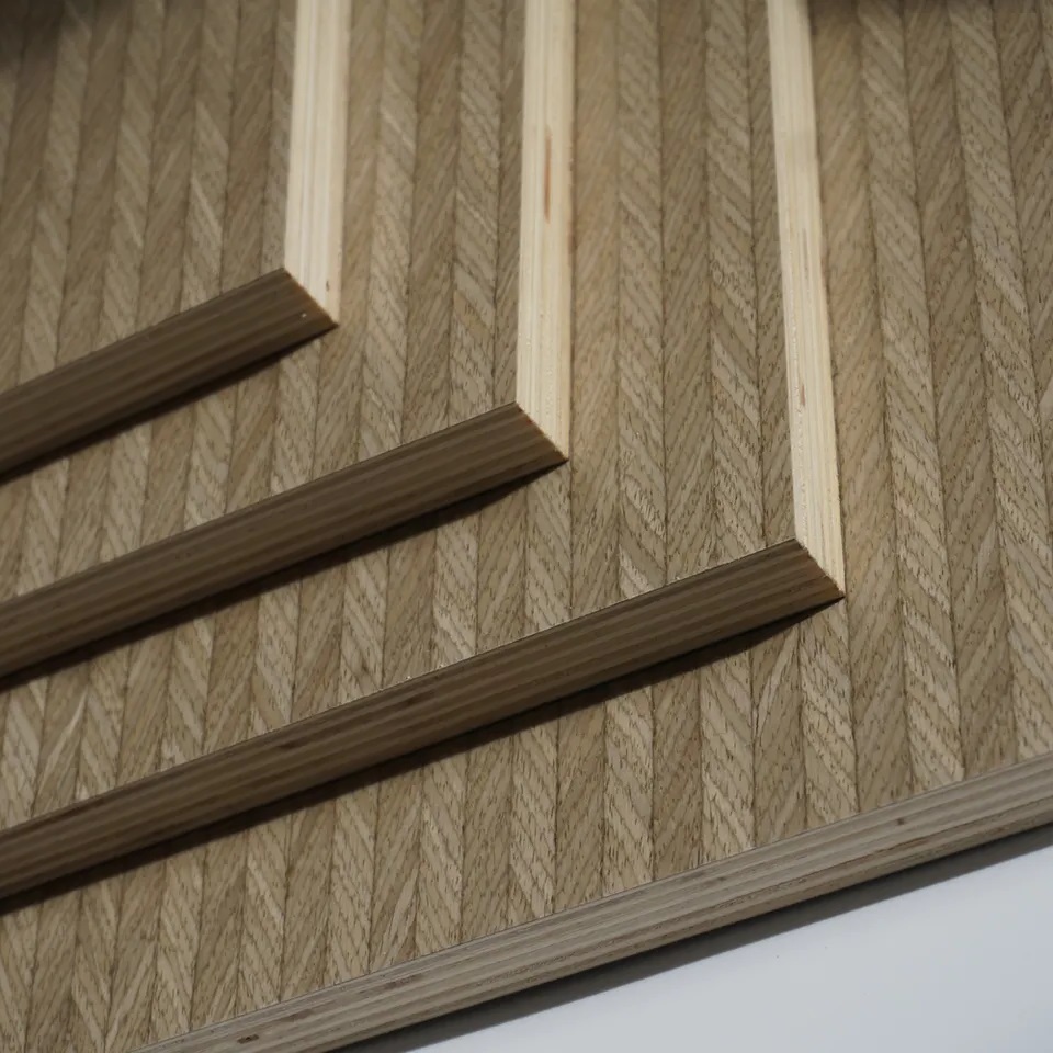 contreplaqué panneau contre plaque marine bakélisé Mali Bamako