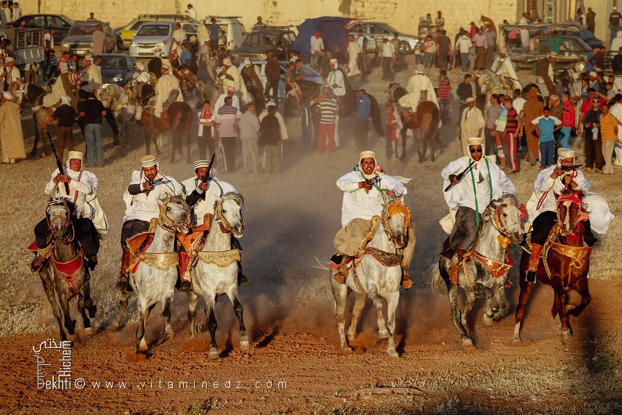 وعدة عين الأربعاء... موعد الفرسان وعبق التقاليد الأصيلة 🇩🇿