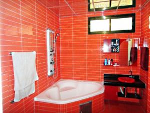 Vend belle villa dans un lotissement privé à Ighzer Amokrane Bejaia