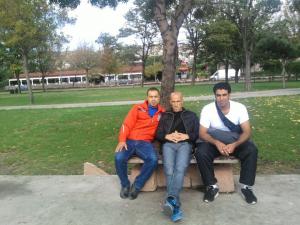 البحث عن مفقودين باليونان