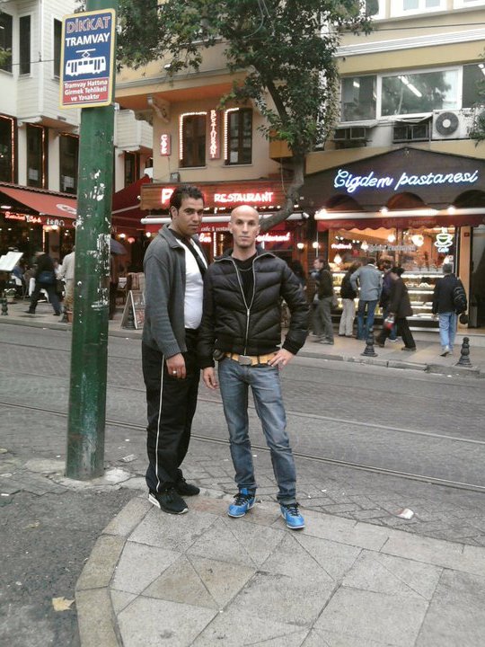 Recherche de personnes disparues en Grèce