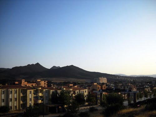 un lot de terrain de 200 metre a ouled mimoun tlemcen