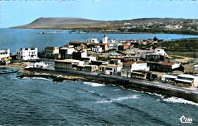 السياحة في مستغانم ....تعترفون ان بمستغانم هياكل سياحية ضخمةبدون سياح.....لما تبذير المال؟؟؟؟stop