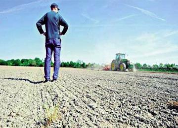 الفلاحون يستعجلون إطلاق «سراح» سد وادي اللحم                                الحلم تحول إلى وهم بالمسيلة