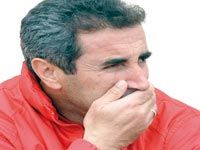 ligue 1 professionnelle (17e journée) JSS 2 - MCA 0                                Deuxième défaite consécutive pour Menad