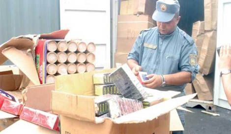 ضبط 200 ألف وحدة من المفرقعات ببرج بوعريريج