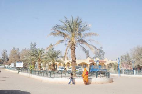 Reprendre une vie normale à In Amenas Après le choc, la ville retrouve progressivement sa sérénité