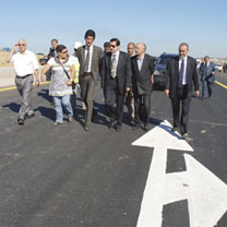 Le dédoublement du tronçon sud de la RN-6 sur 50 km reliant Bechar à Adrar sera lancé prochainement Amar Ghoul en visite dans la wilaya de Bechar