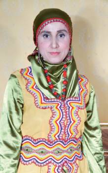 Portrait de la styliste Nacéra Baloul : l'ambassadrice de la robe kabyle Mode : les autres articles
