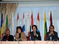 4e RENCONTRE EURO-ALGéRIENNE DES ECRIVAINS Quelle identité pour quel individu '