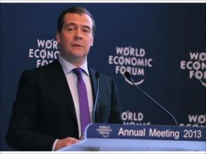 رئيس الوزراء الروسي ينقد بشار الأسد لأول مرة