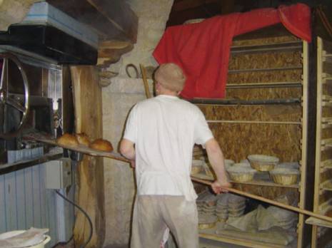 Des jeunes de l'Anem à la rescousse Le métier de boulanger en déclin