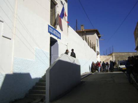 Le film Le dernier hiver en tournage au Vieux Rocher Inspiré du roman de Badredine Mili