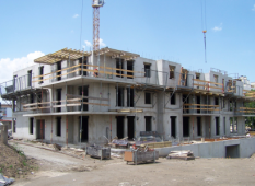 المستفيدون من مشروع 70 سكن تساهمي يستغيثون بعين تموشنت