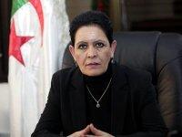 « La préservation des zones humides, un enjeu majeur » Mme Dalila Boudjemaâ, secrétaire d'état auprès du ministre de l'aménagement du territoire, de l'environnement et de la ville, chargée de l'Environnement