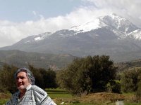 Virée émouvante à Ighzer Amokrane Un dernier adieu des artistes à Abderrahmane Bouguermouh