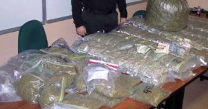 ضبط 1 كلغ من المخدرات لدى شخص بالأخضرية بالبويرة