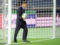 Il juge la prestation en finale de la CAN Lacarne : 'Haïmoudi a honoré l'arbitrage algérien