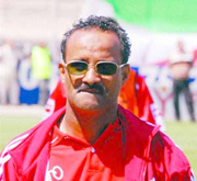 Vie des clubs / MCO Chérif El-Ouazani sur la sellette, on parle de Méziane Ighil